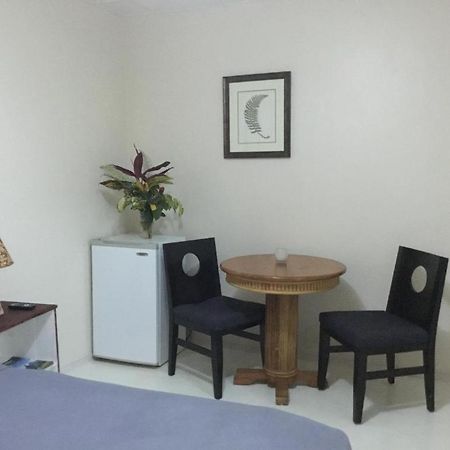 Harbour Vista Inn Кастри Екстериор снимка